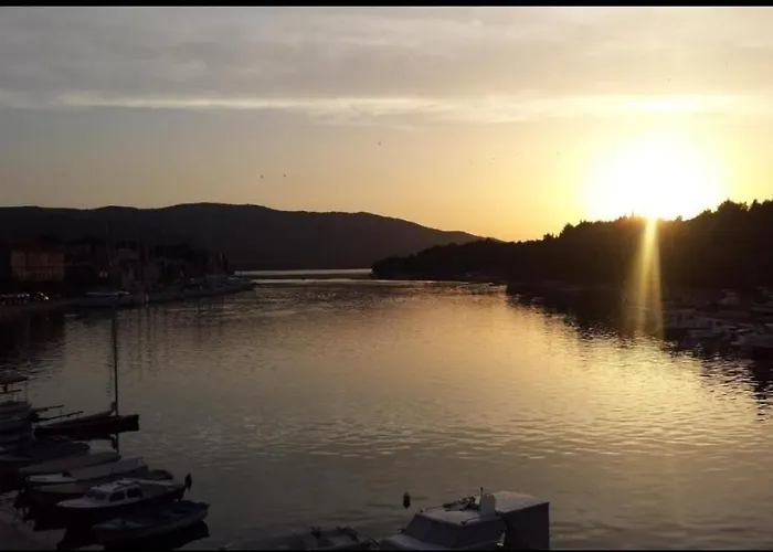 Stone House Zora * Stari Grad (Hvar)