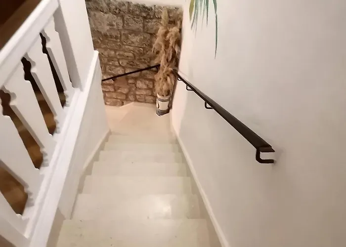 Stone House Zora Διαμέρισμα *