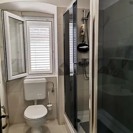 Stone House Zora ستاري غراد